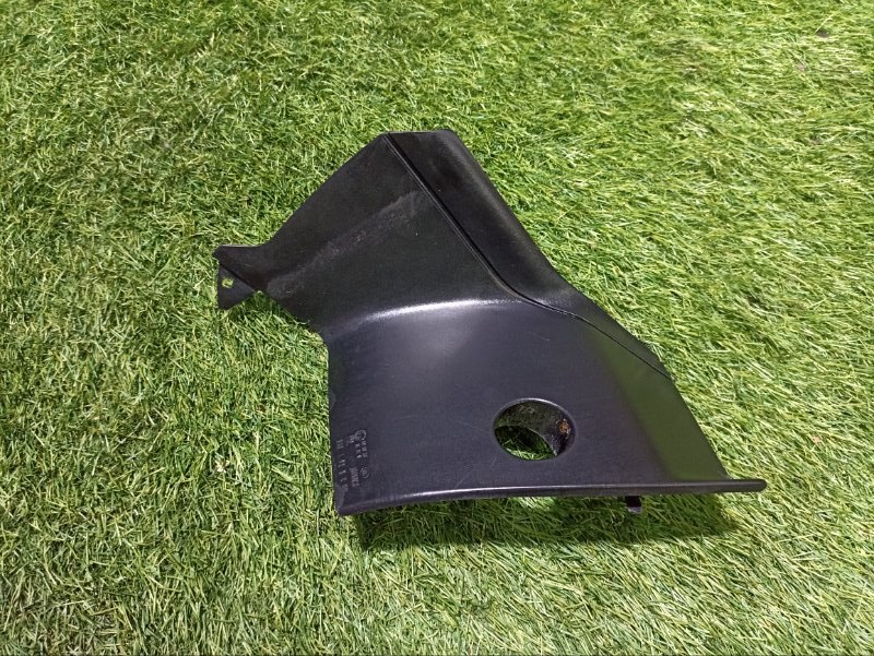 Накладка заднего фонаря левая