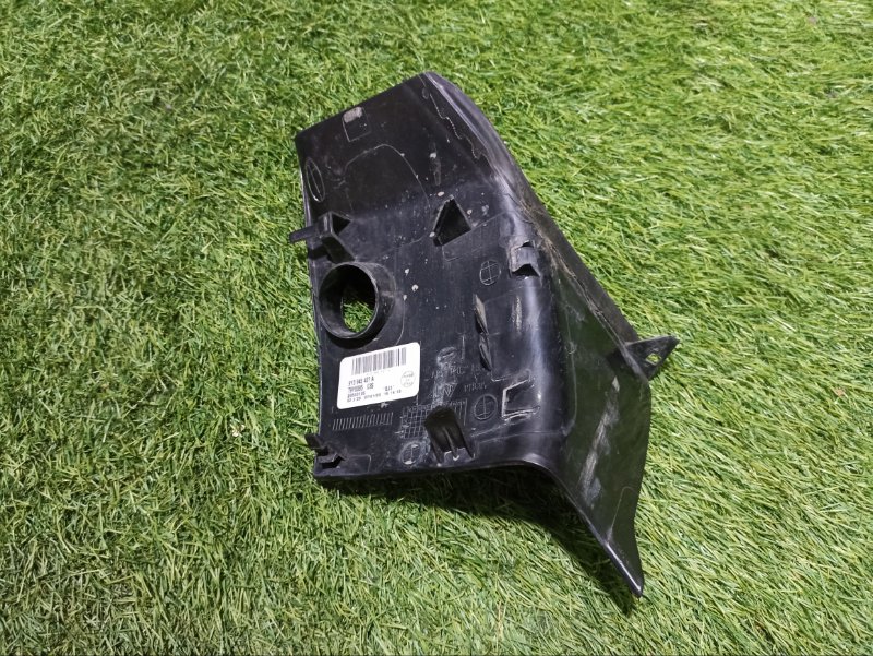 Накладка заднего фонаря левая