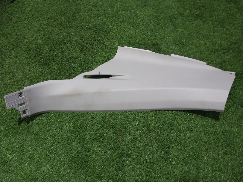 Обшивка багажника