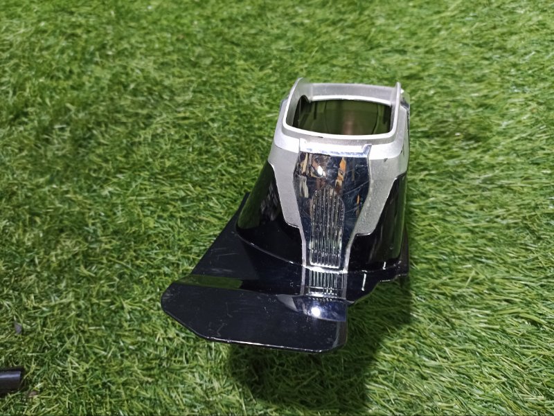 Молдинг фары