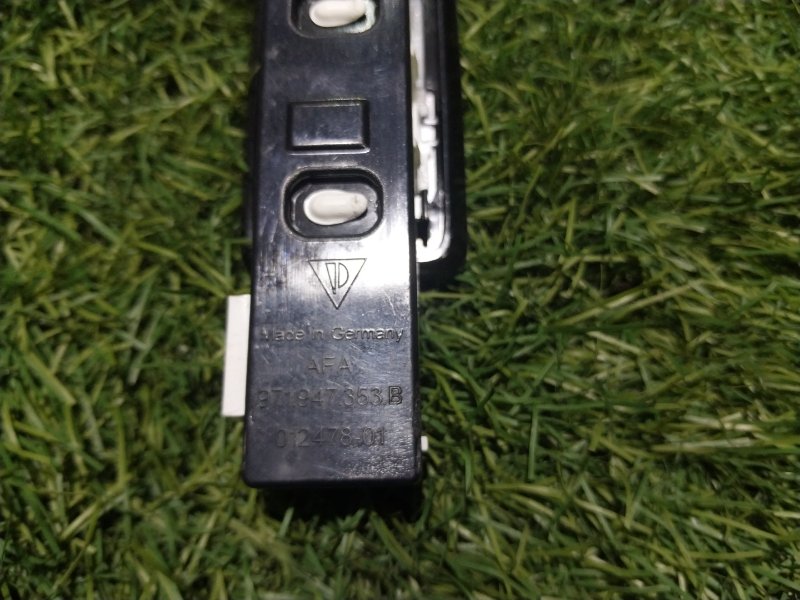 Плафон салонный