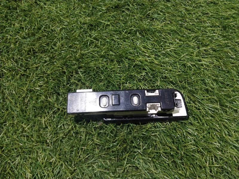 Плафон салонный