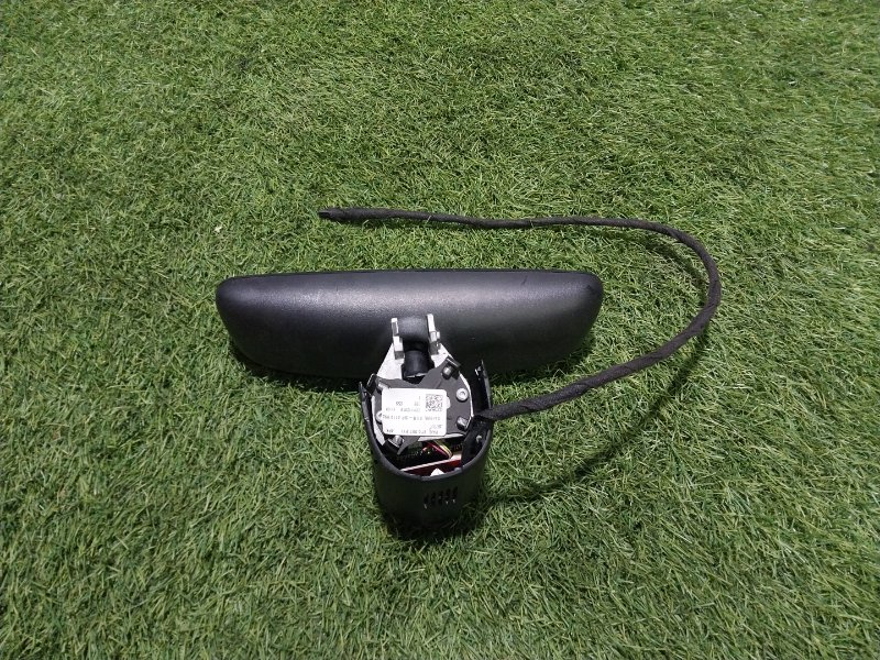 Зеркало заднего вида