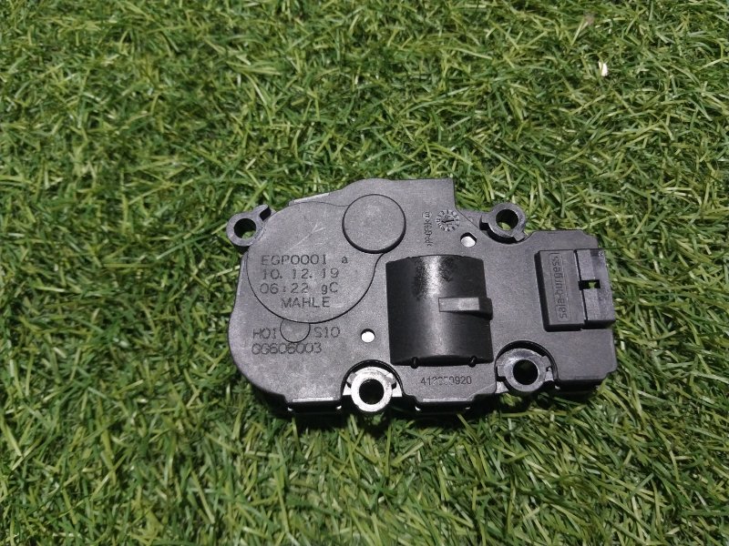 Моторчик заслонки печки