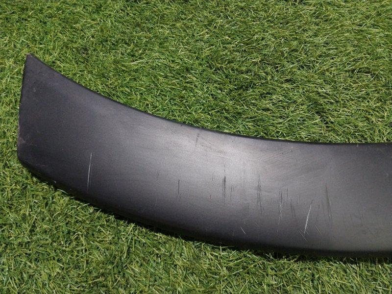 Накладка переднего бампера левая