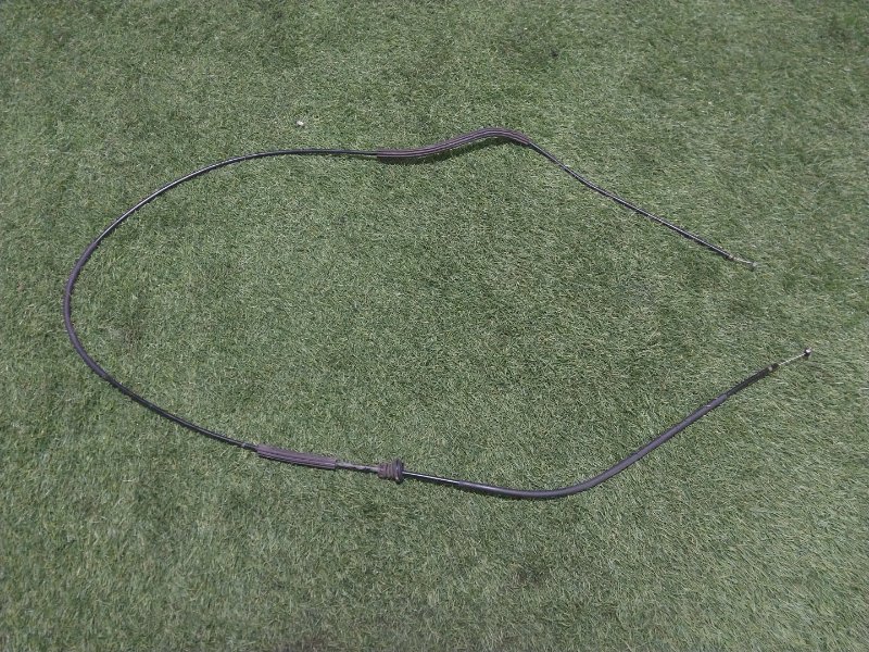 Трос открывания капота