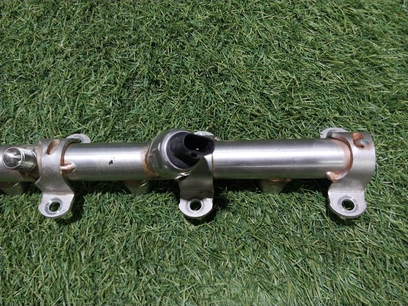 Рейка топливная (рампа)