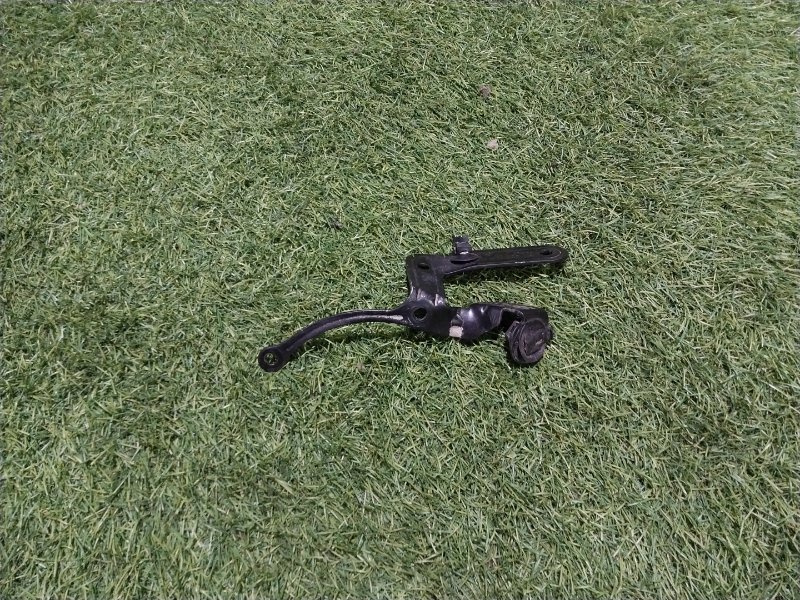 Кронштейн крепежный вспомогательный (разного назначения)