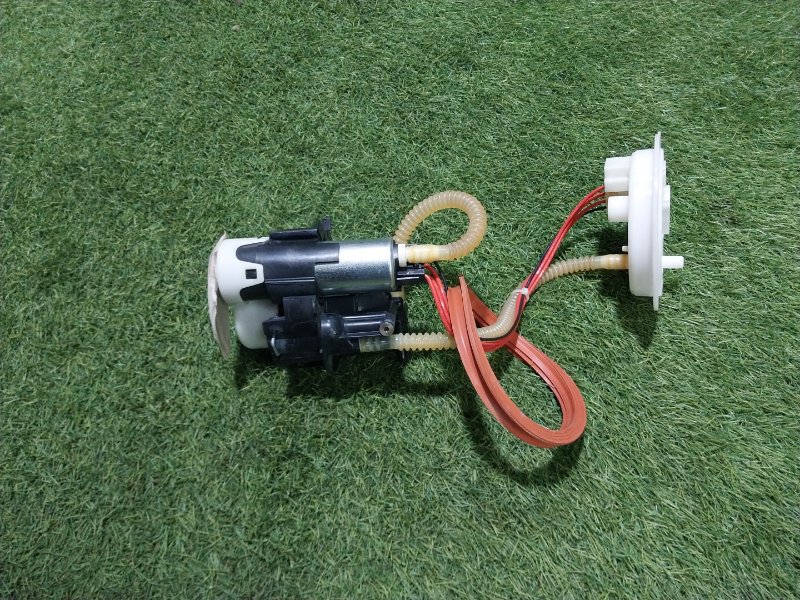 Насос топливный электрический