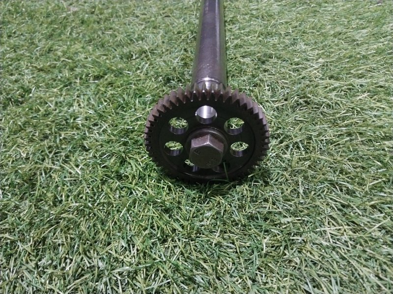 Вал КПП промежуточный