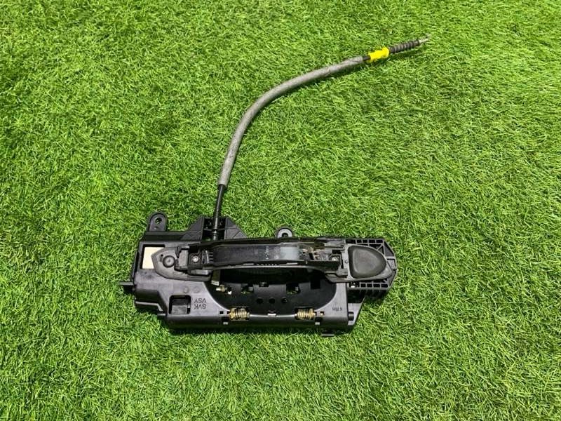 Ручка двери передней наружная правая