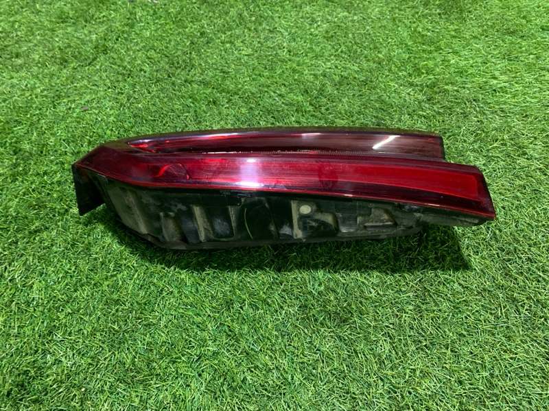 Фонарь задний внутренний левый