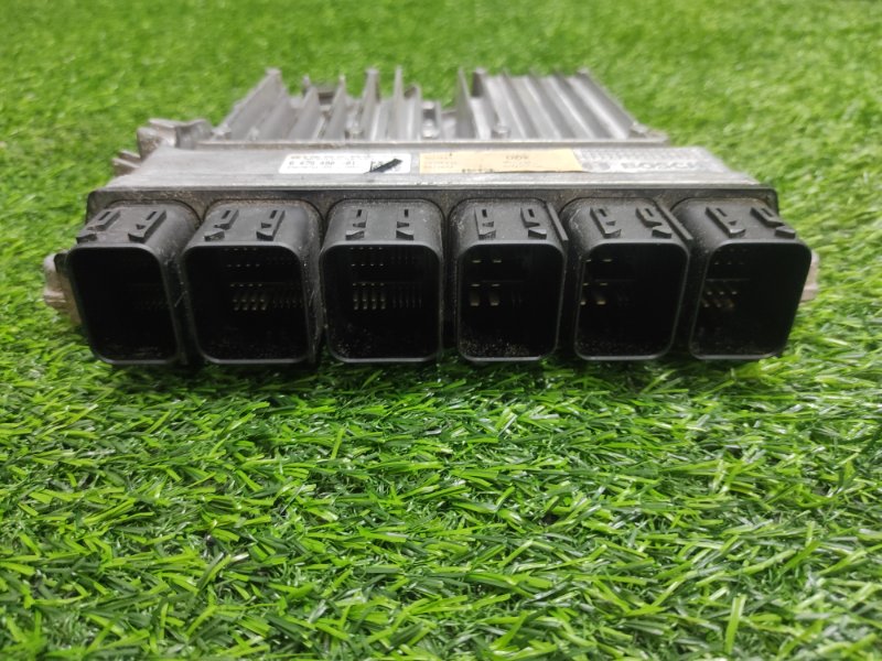 Блок управления двигателем