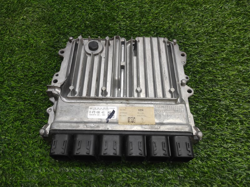 Блок управления двигателем