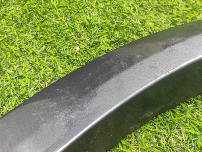 Молдинг задней правой двери