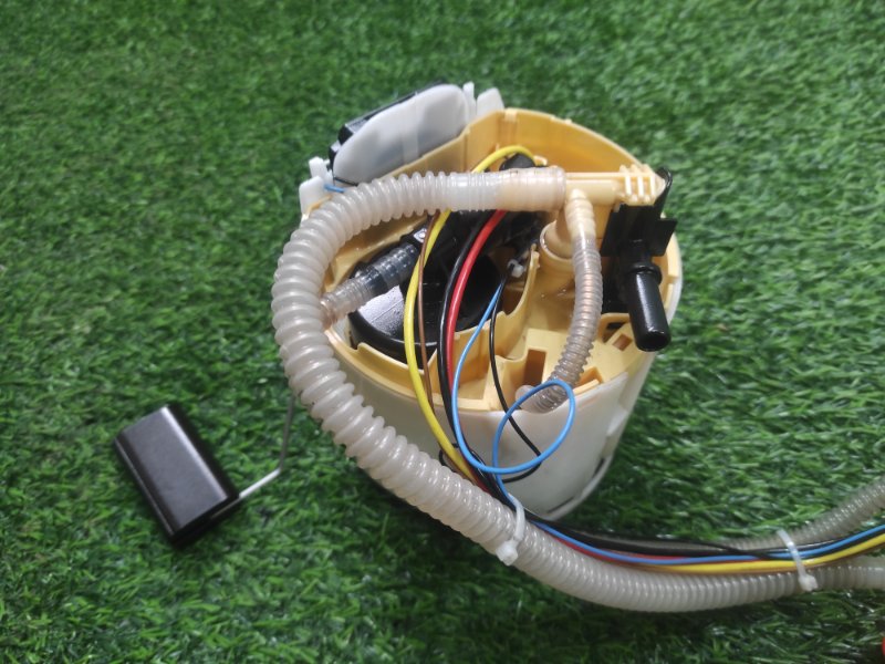 Насос топливный электрический