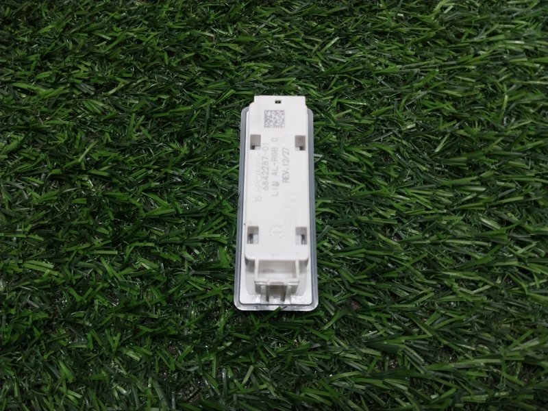 Плафон салонный