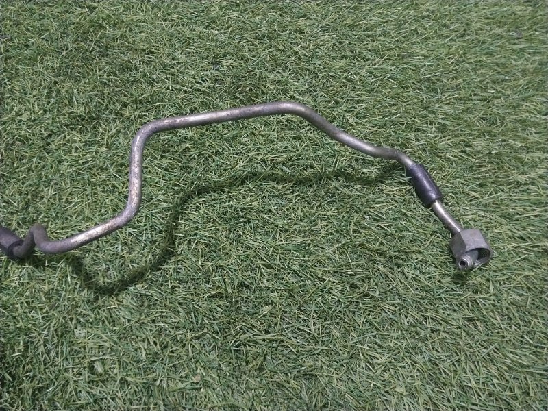 Трубка топливная