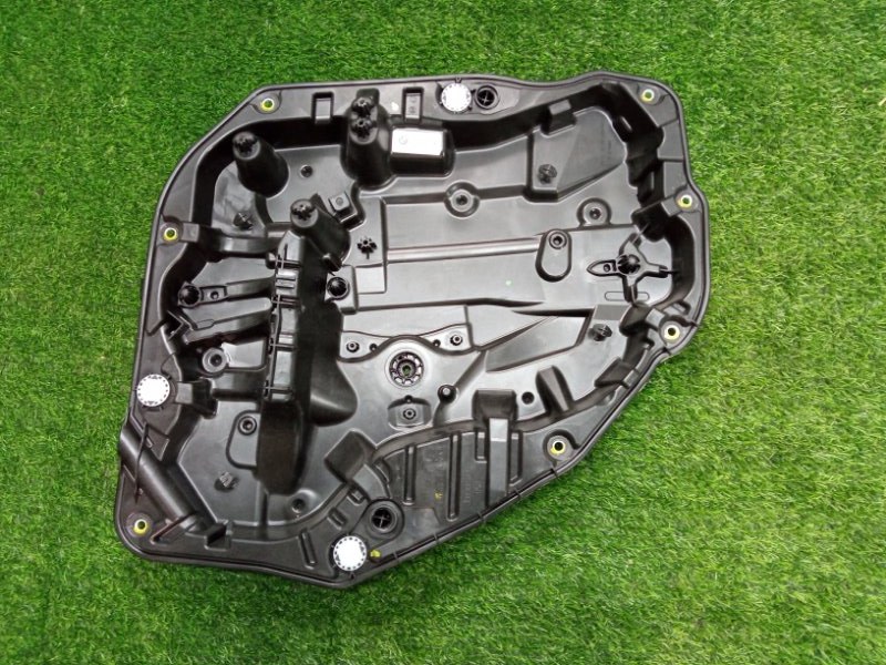 Стеклоподъемник электр. задний левый