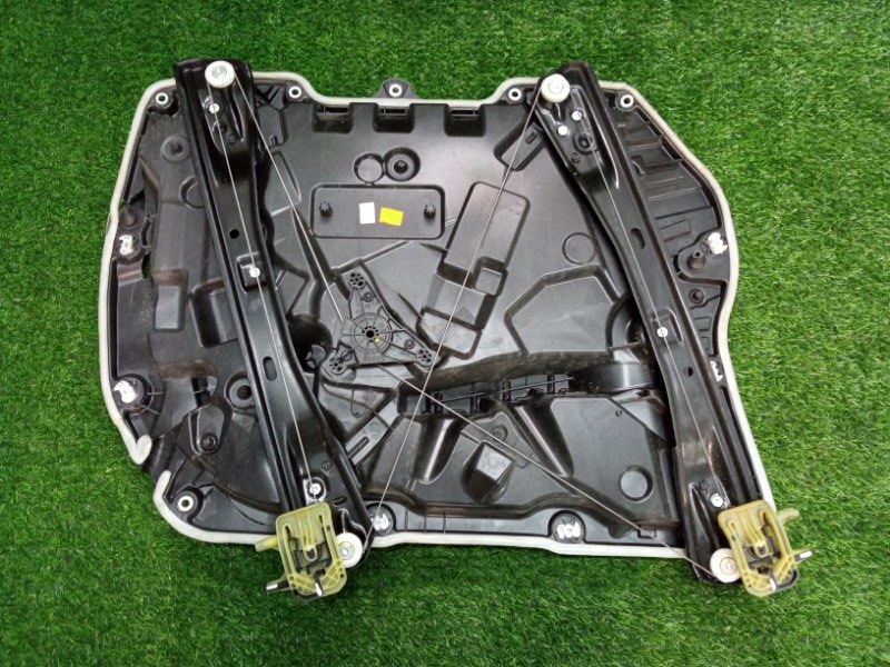 Стеклоподъемник электр. передний правый