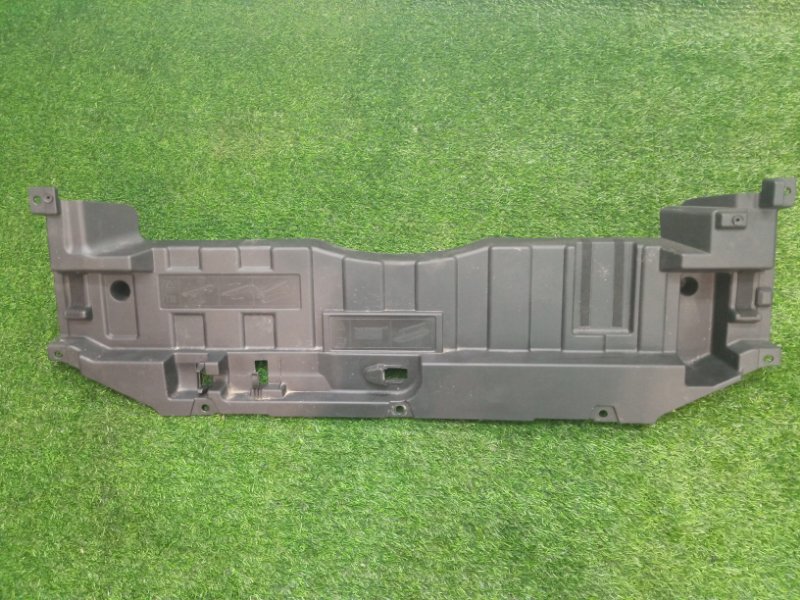 Пол багажника