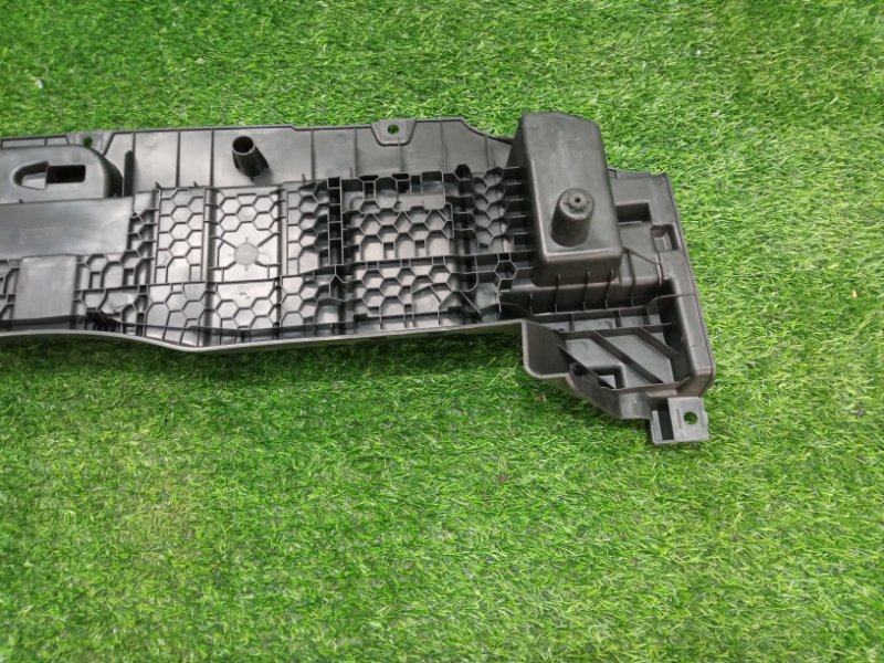 Пол багажника