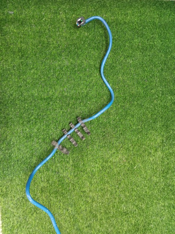 Трубка топливная