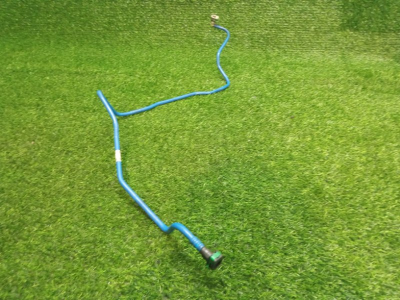 Трубка топливная