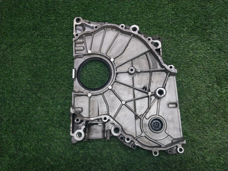 Крышка двигателя