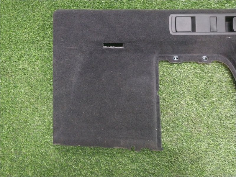 Обшивка багажника