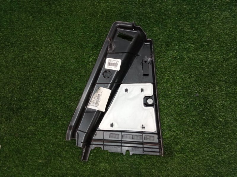 Обшивка багажника