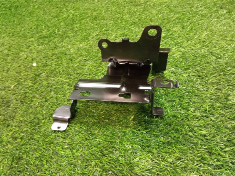 Кронштейн (сопут. товар)