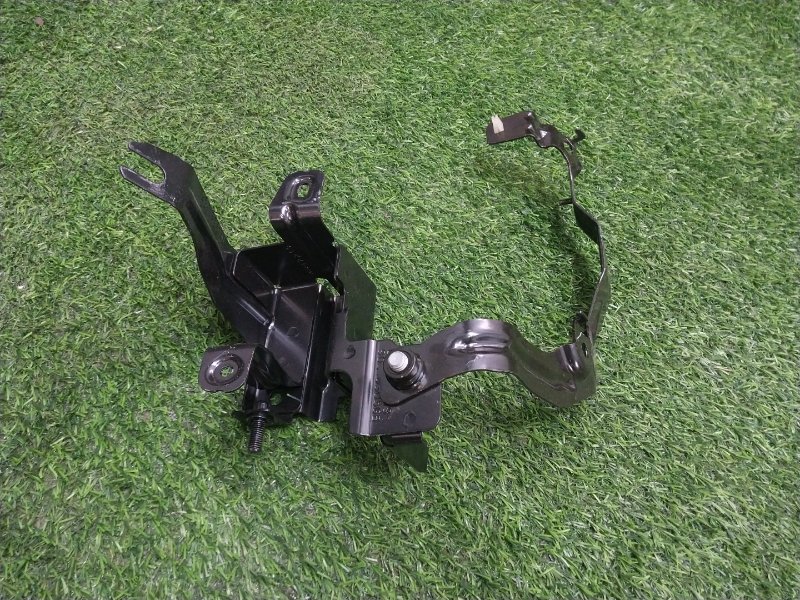 Кронштейн багажника