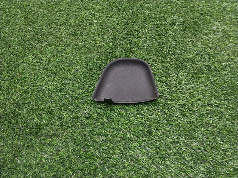 Коврик на панель