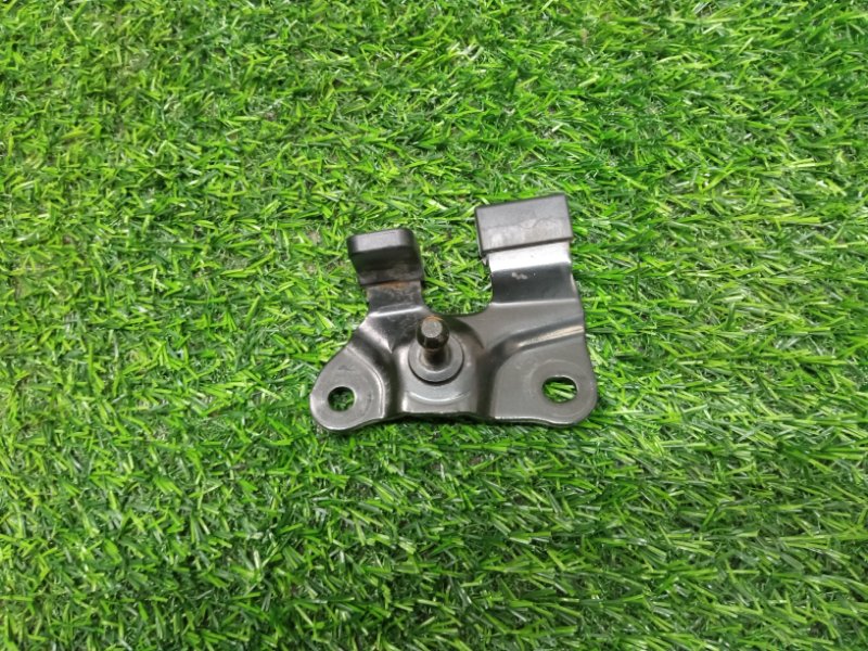 Амортизатор двери багажника