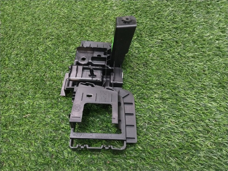 Кронштейн (сопут. товар)