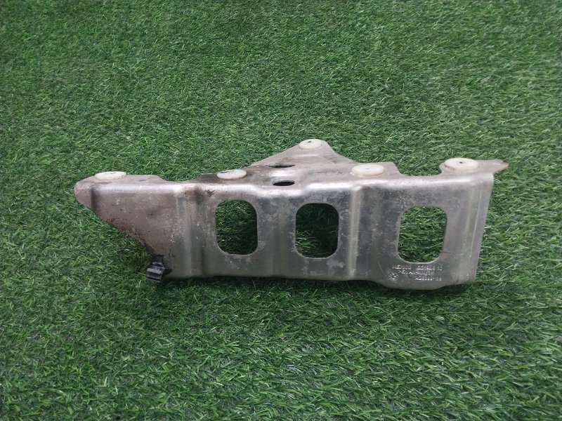 Кронштейн (сопут. товар)