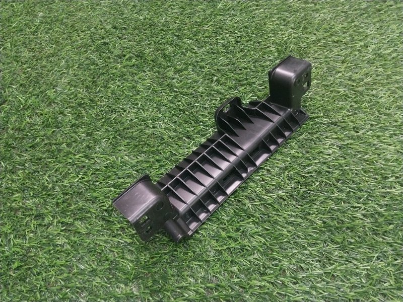 Кронштейн крепления торпедо