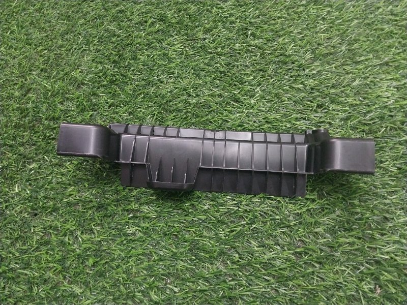 Кронштейн крепления торпедо