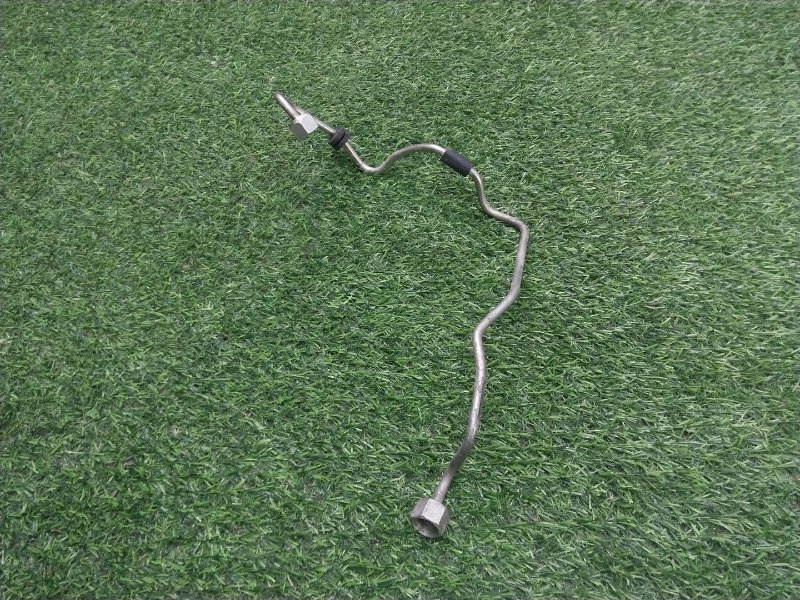 Трубка топливная