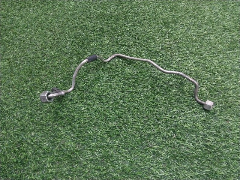 Трубка топливная