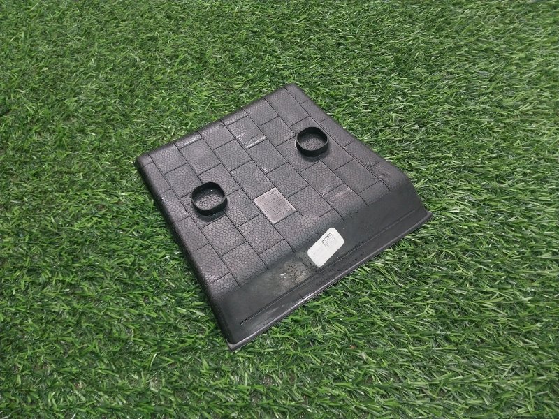 Коврик на панель