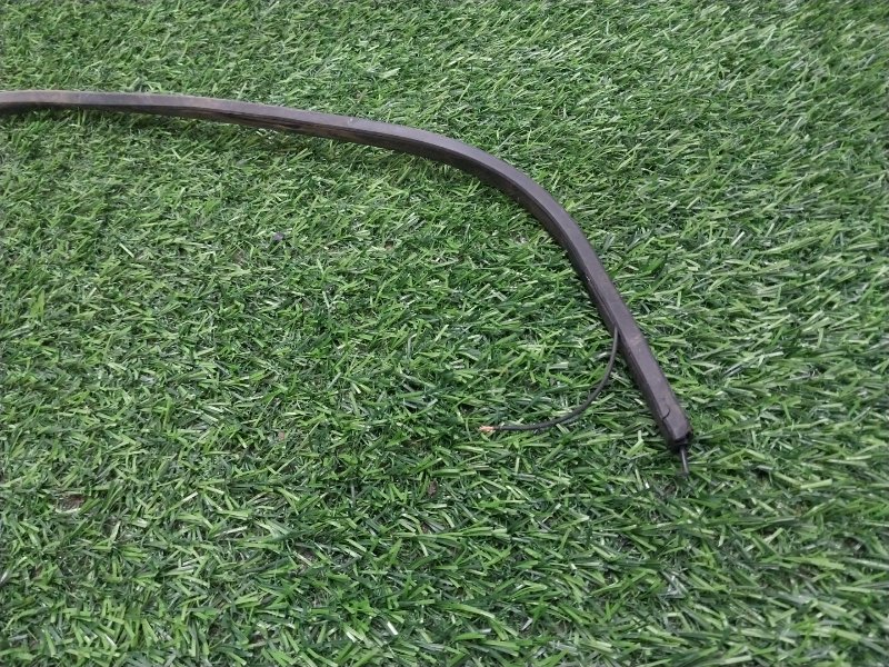 Форсунка омывателя лобового стекла