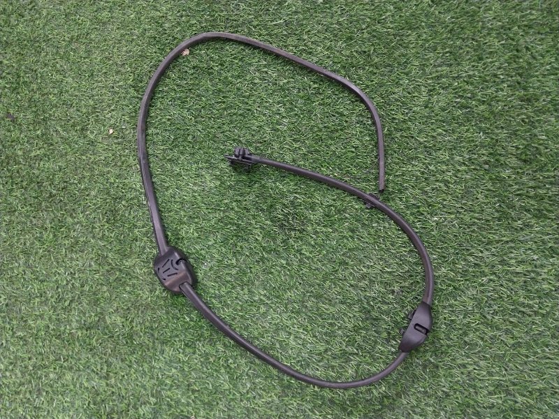 Форсунка омывателя лобового стекла