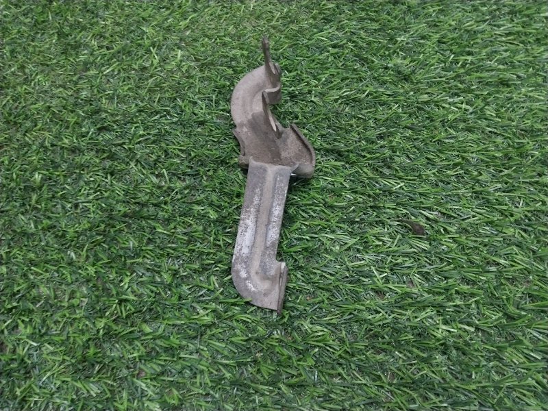 Кронштейн (сопут. товар)