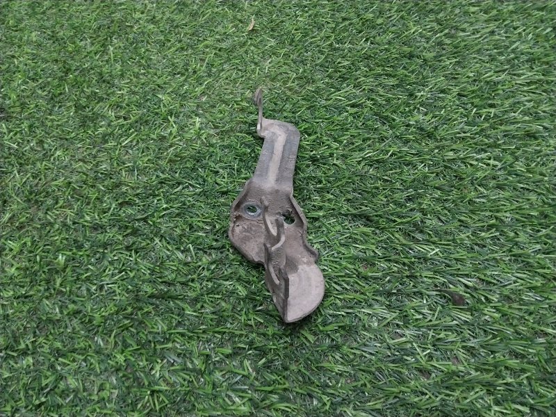 Кронштейн (сопут. товар)