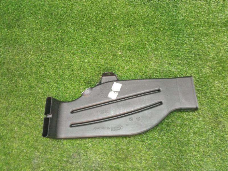 Воздуховод отопителя