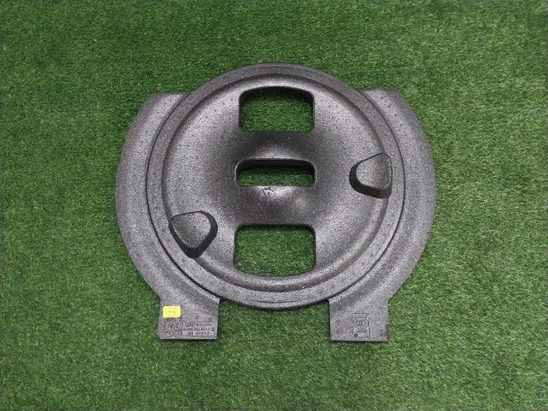 Наполнитель пола багажника