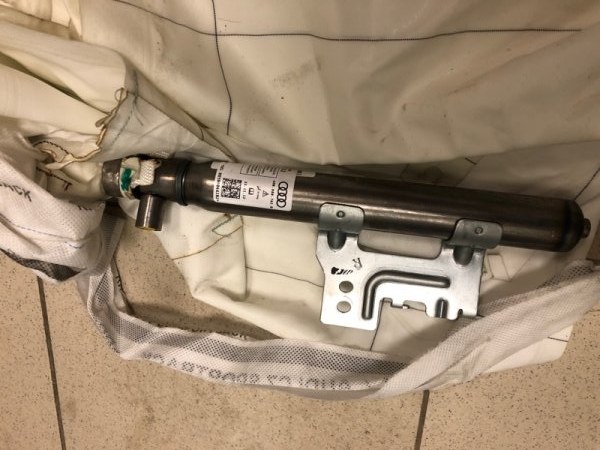 Подушка безопасности боковая (шторка)