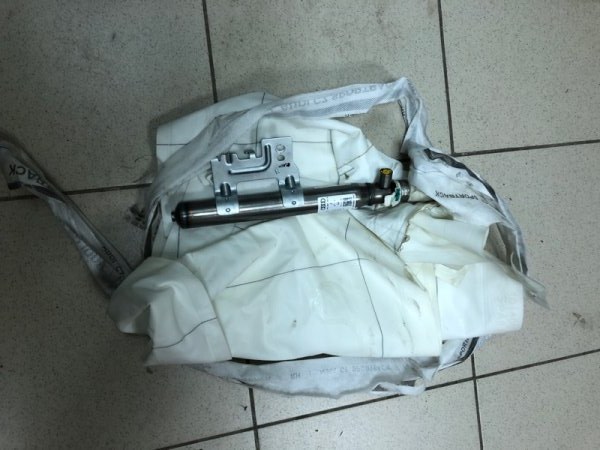 Подушка безопасности боковая (шторка)